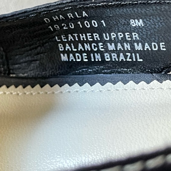 Naturalizer NWOT Black Slingback Sandals with Silver Buckle - Picture 8 of 12